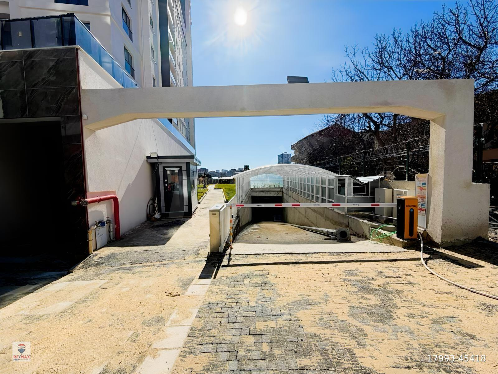 BAĞCILAR KİRAZLI'DA METRO'YA YAKIN OTURUMA HAZIR SATILIK DAİRE