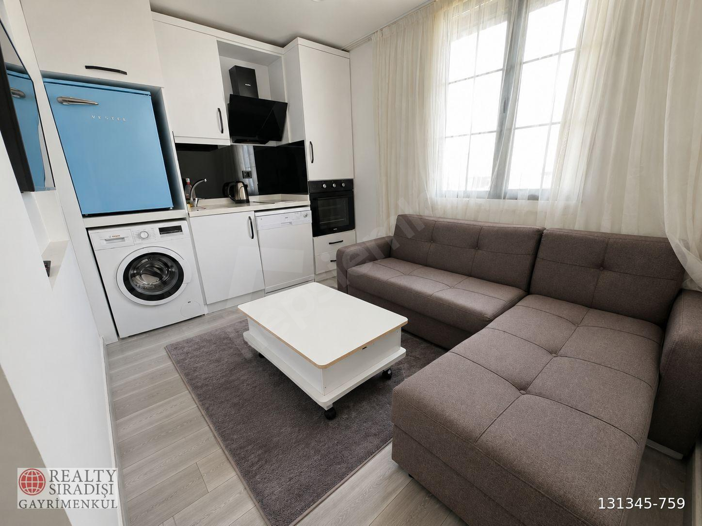 GÜZELOBA DA TURİZM YOLUNA YAKIN EŞYALI KİRALIK 1+1 DAİRE