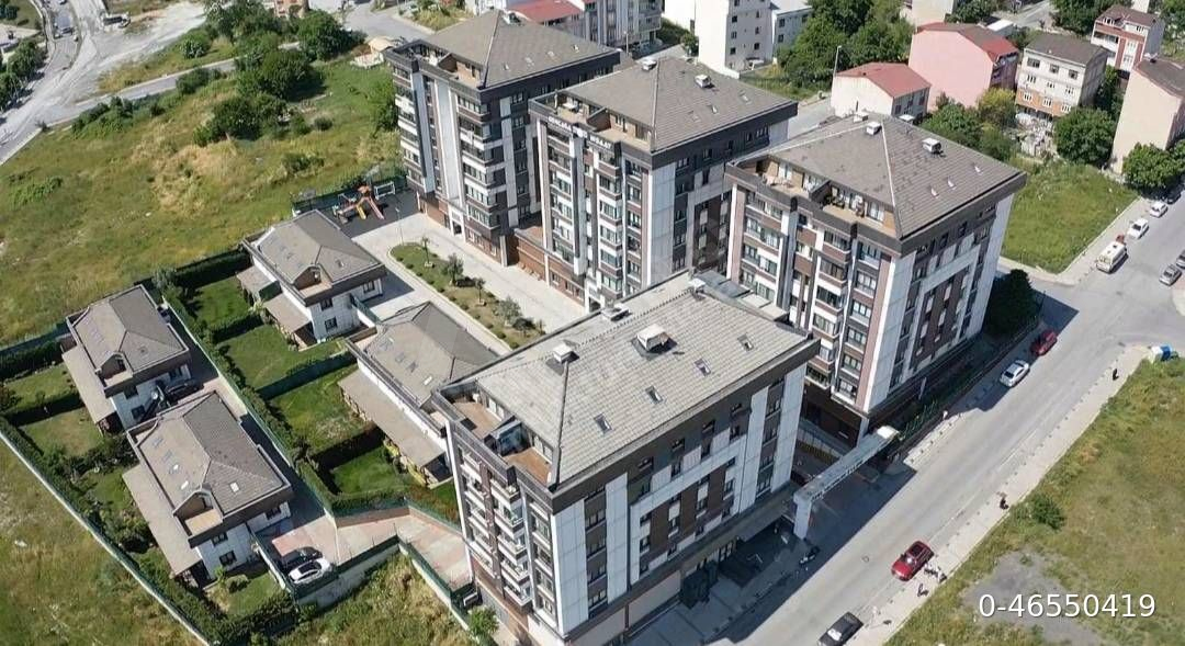 SAHİBİNDEN TAM DONANIMLI SİTE İÇİNDE 2+1 SATILIK DAİRE