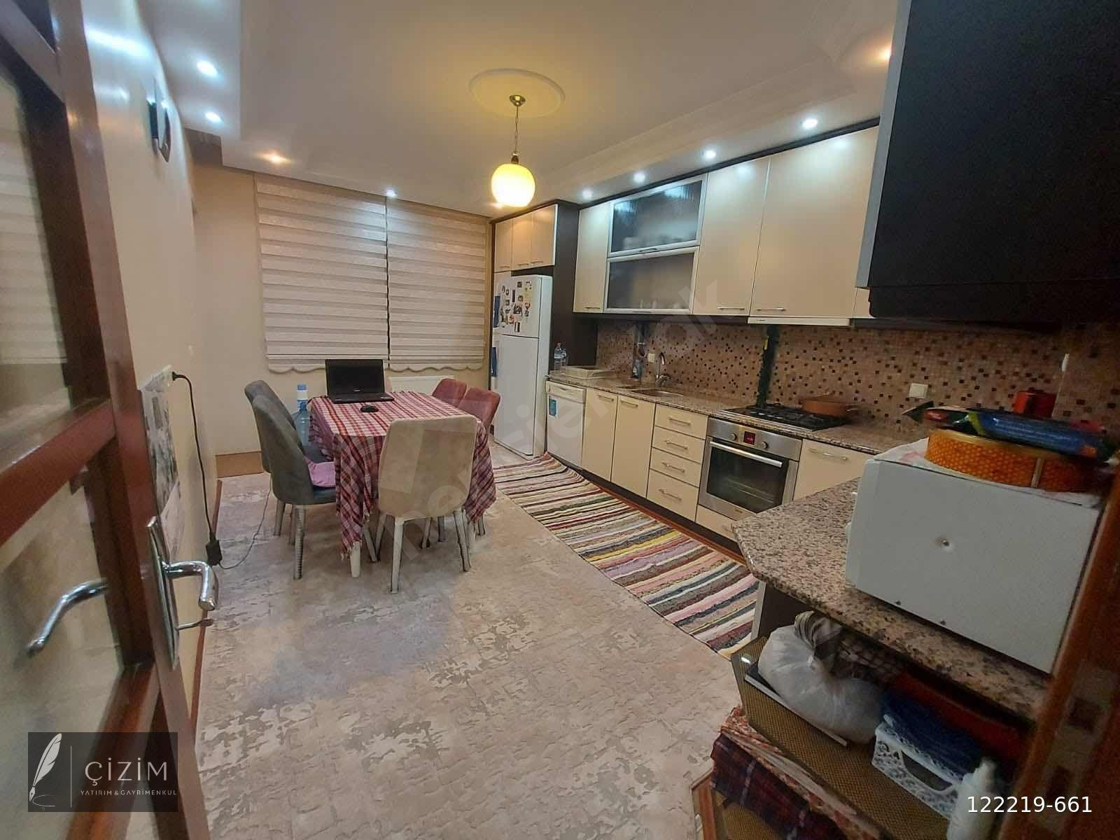 ALBAYRAK MEYDANINA YAKIN GENİŞ 4+1 DAİRE