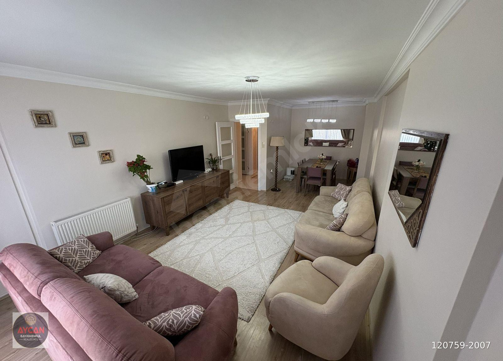İHSANİYE MAHALLESİNDE HAVUZLU SİTEDE 3+1 DUBLEX SATILIK DAİRE