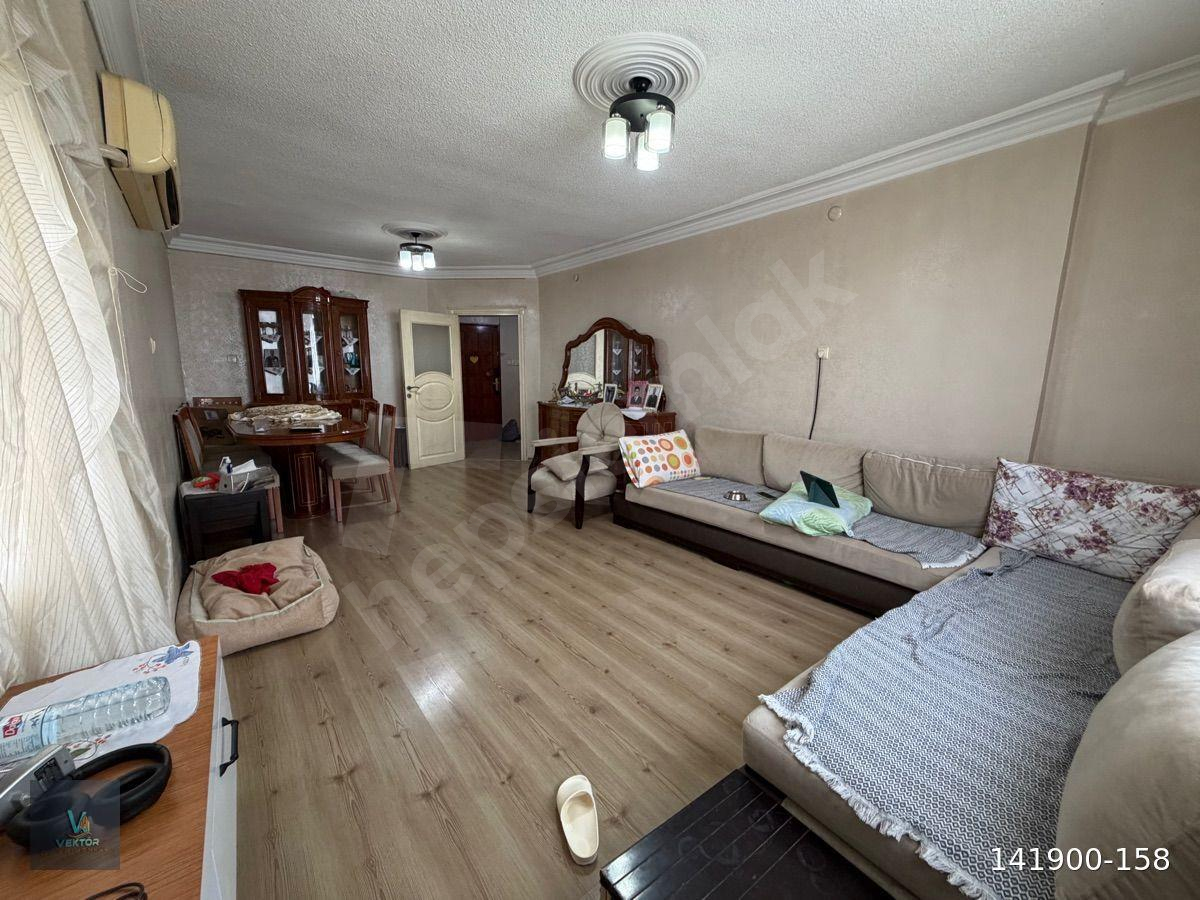 TOROS MAH BUHARA OKULU CİVARI SATILIK 3+1 KAPALI MUTFAK DAİRE