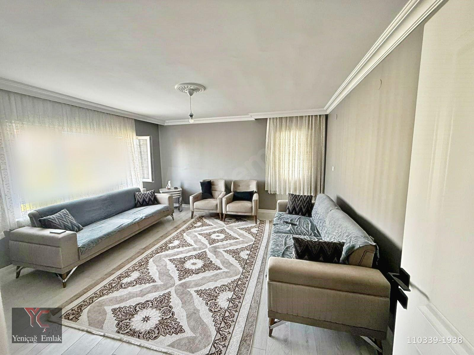 TEK YETKİLİ! NEŞET ERTAŞ CADDE DİBİNDE ARA KAT ASANSÖRLÜ 3+1!