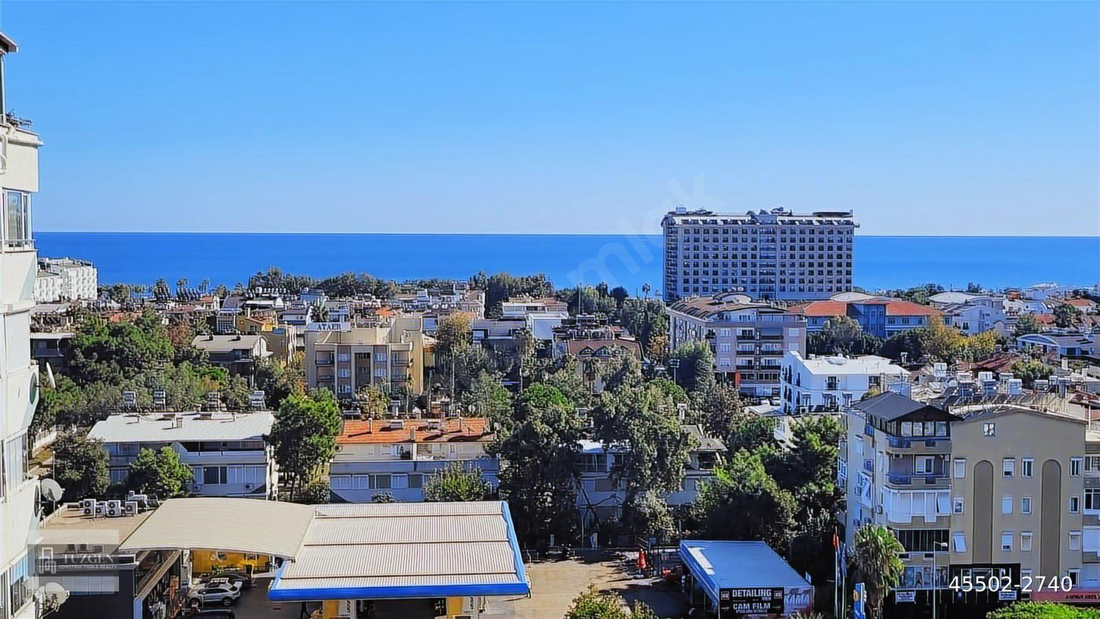ALTINKUM UZAŞ SİTESİNDE DENİZ MANZARALI SATILIK 6+1 DAİRE