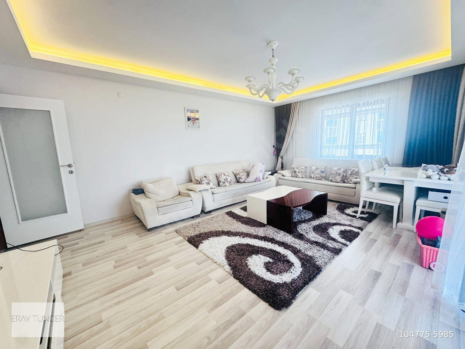 Ege Mah Bakımlı Site İçerisinde | Kapalı Garajlı | Ön Cephe