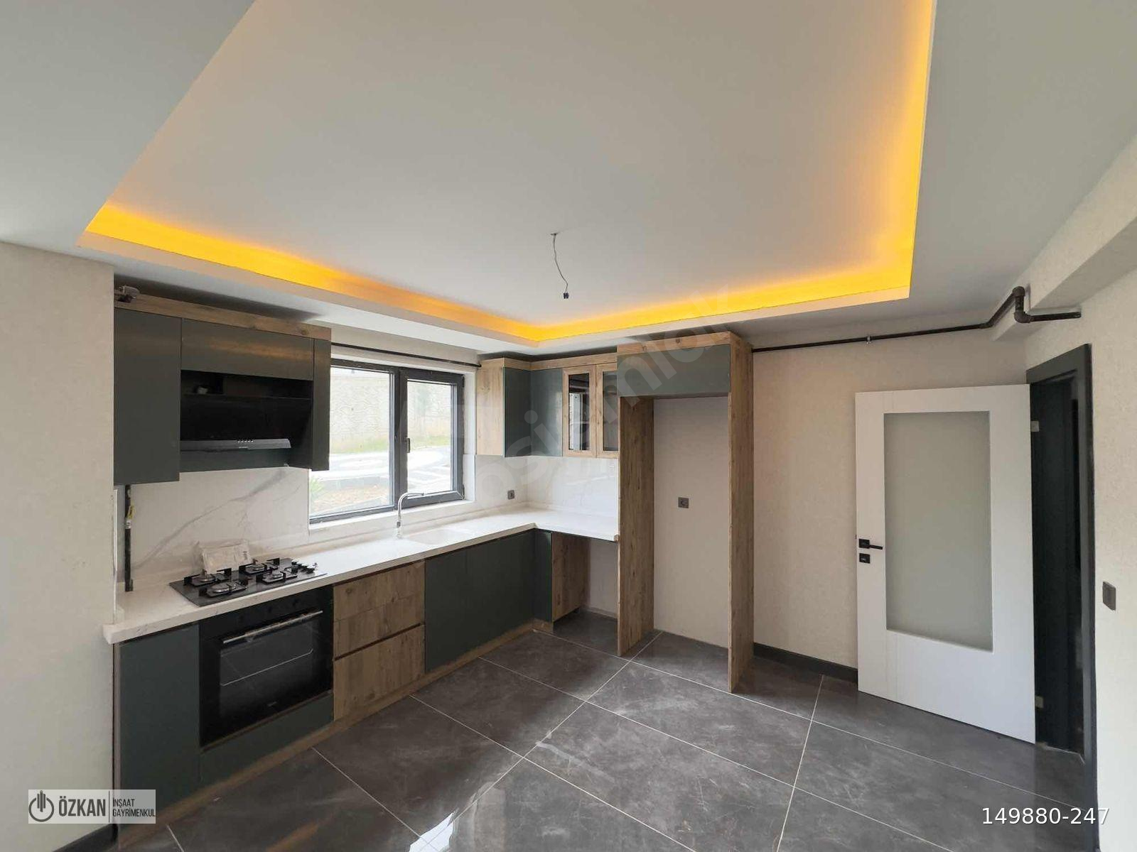 YENİ BİNADA OTURUMA HAZIR SIFIR 3+1 SATILIK LÜKS DAİRE