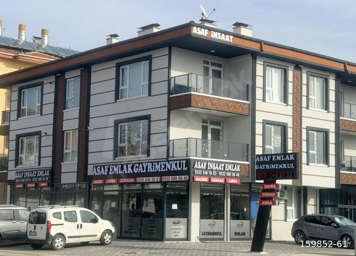 ASAF EMLAKTAN ESENBOĞA :DA GENİŞ FERAH 1+1 DAİRE