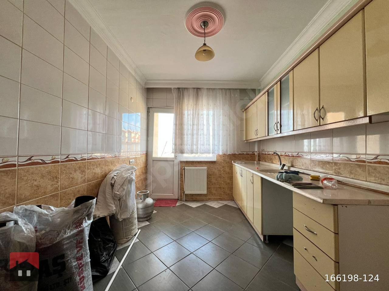 ÇARŞI MERKEZDE UYGUN FİYATLI, MASRAFSIZ, DOĞALGAZLI 3+1 ODALI DAİRE
