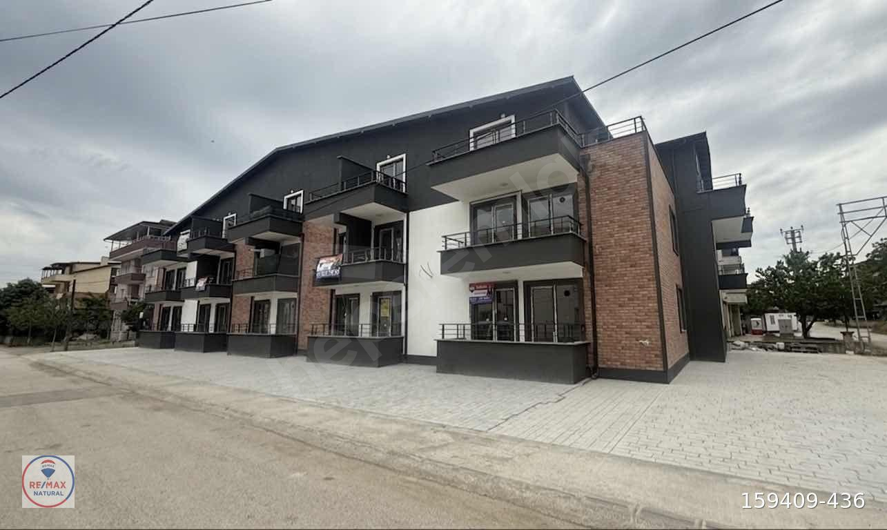 Yazlık Yeni Mah. Ferah ve Kullanışlı 1+1 65m2 Çatı Dubleks