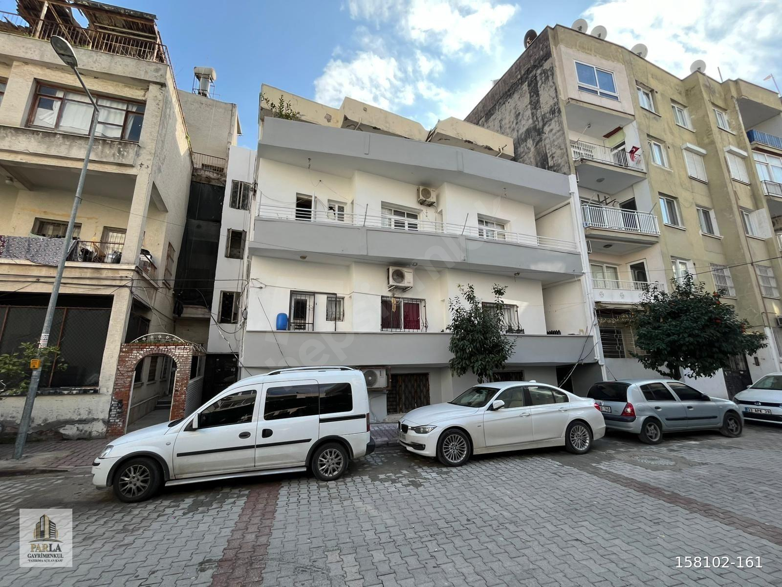 PARLADAN KÜLTÜR MAHALLESİNDE MÜSTAKİL TADINDA SATILIK 3+1