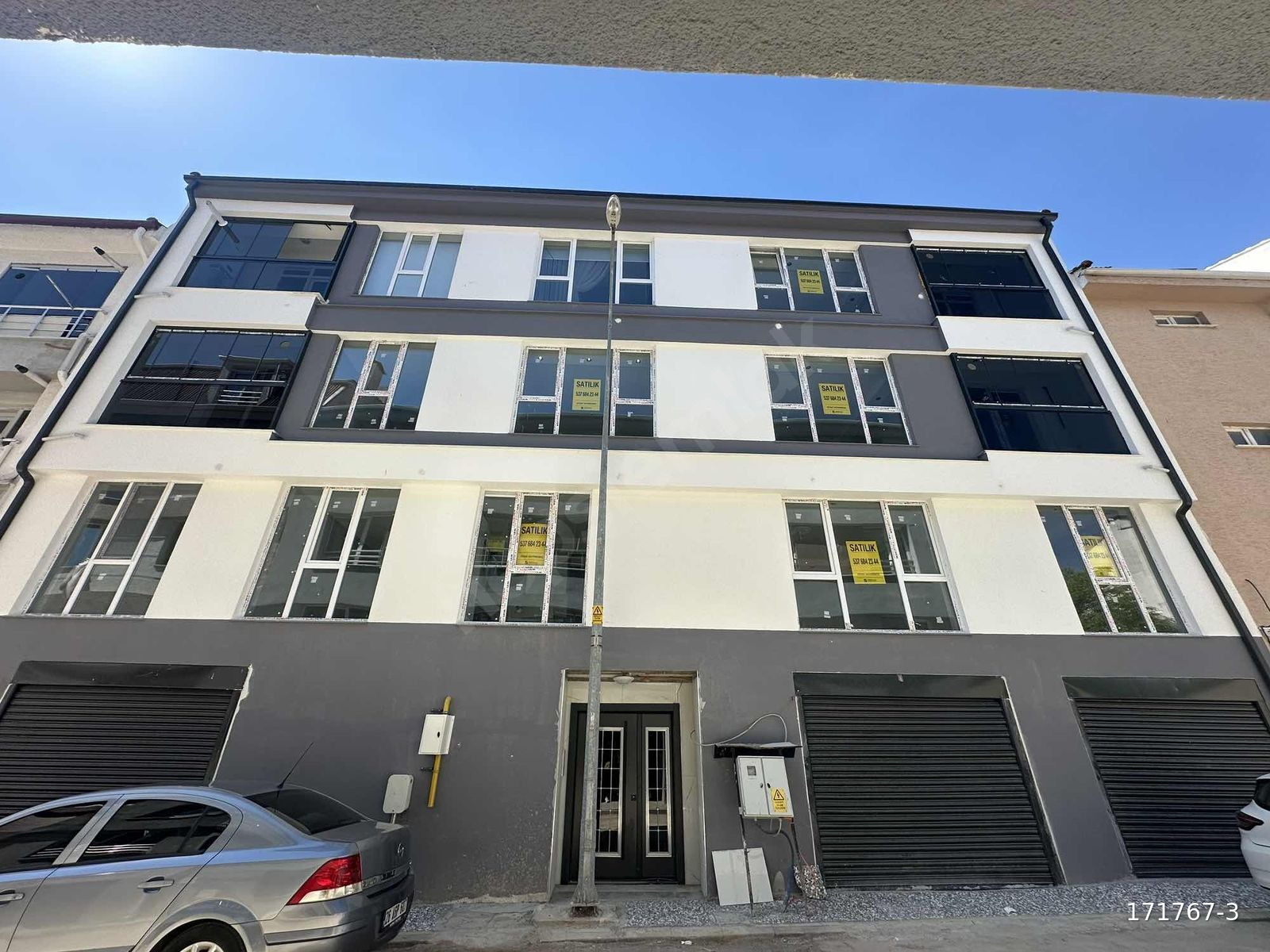 ZEYSAT'TAN ÇAMLICA BATIKENT SINIRINDA GENİŞ BALKONLU 2+0 DAİRE
