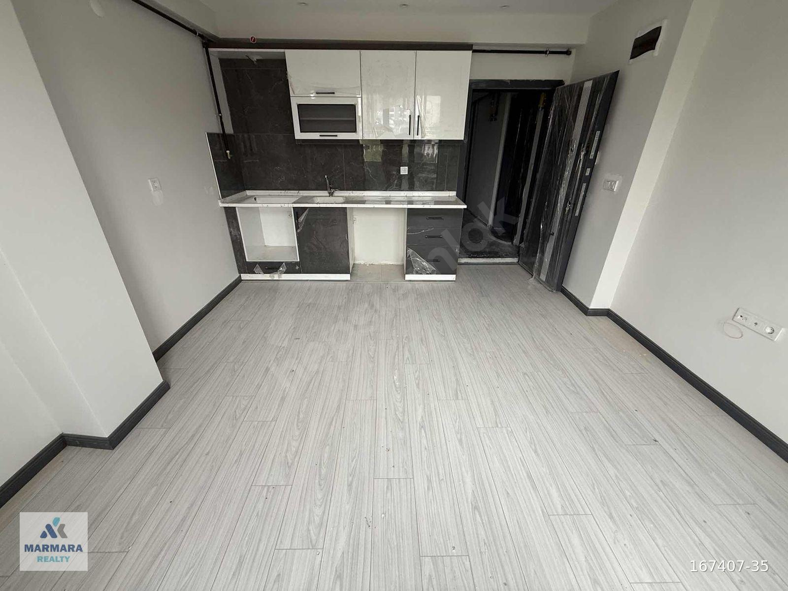 MR'DEN PLEVNE MH. ÖĞRETMENEVİ YANI SIFIR 1+1 SATILIK DAİRE