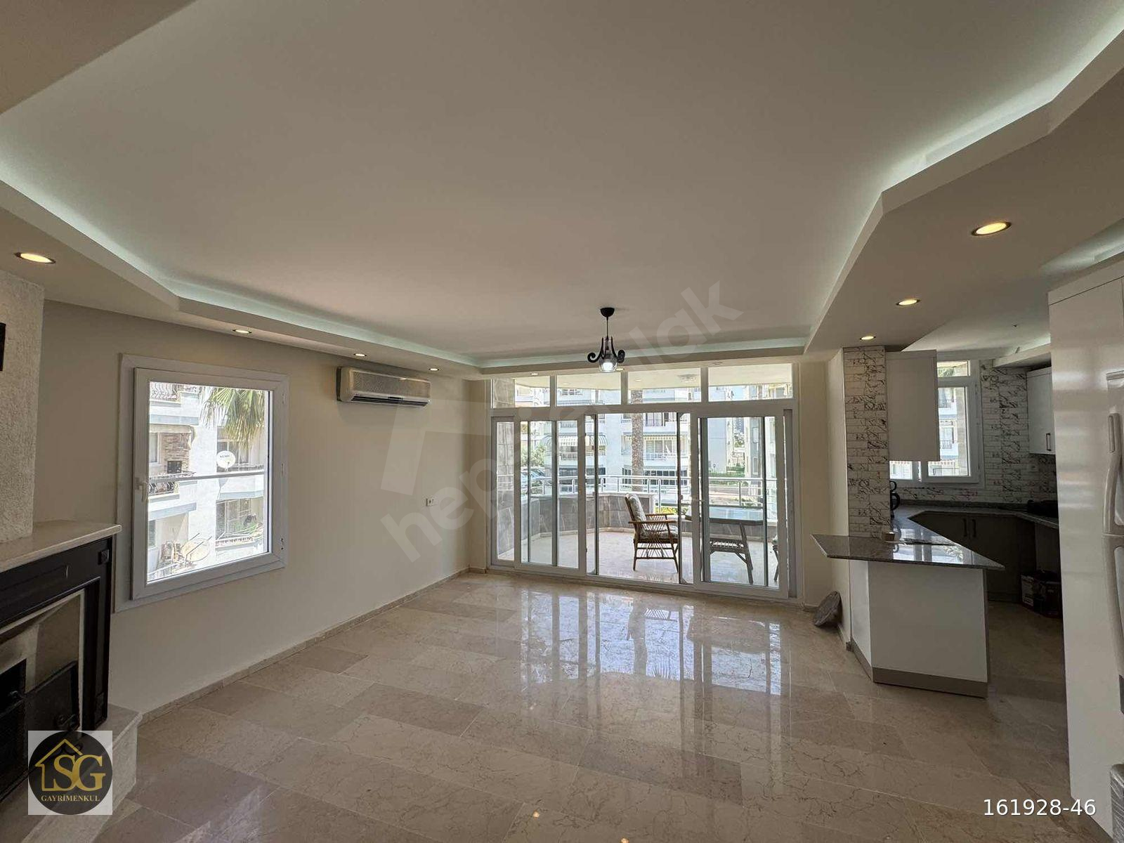 AYAŞTA DENİZE SIFIR SATILIK 3+1 YAZLIK DAİRE
