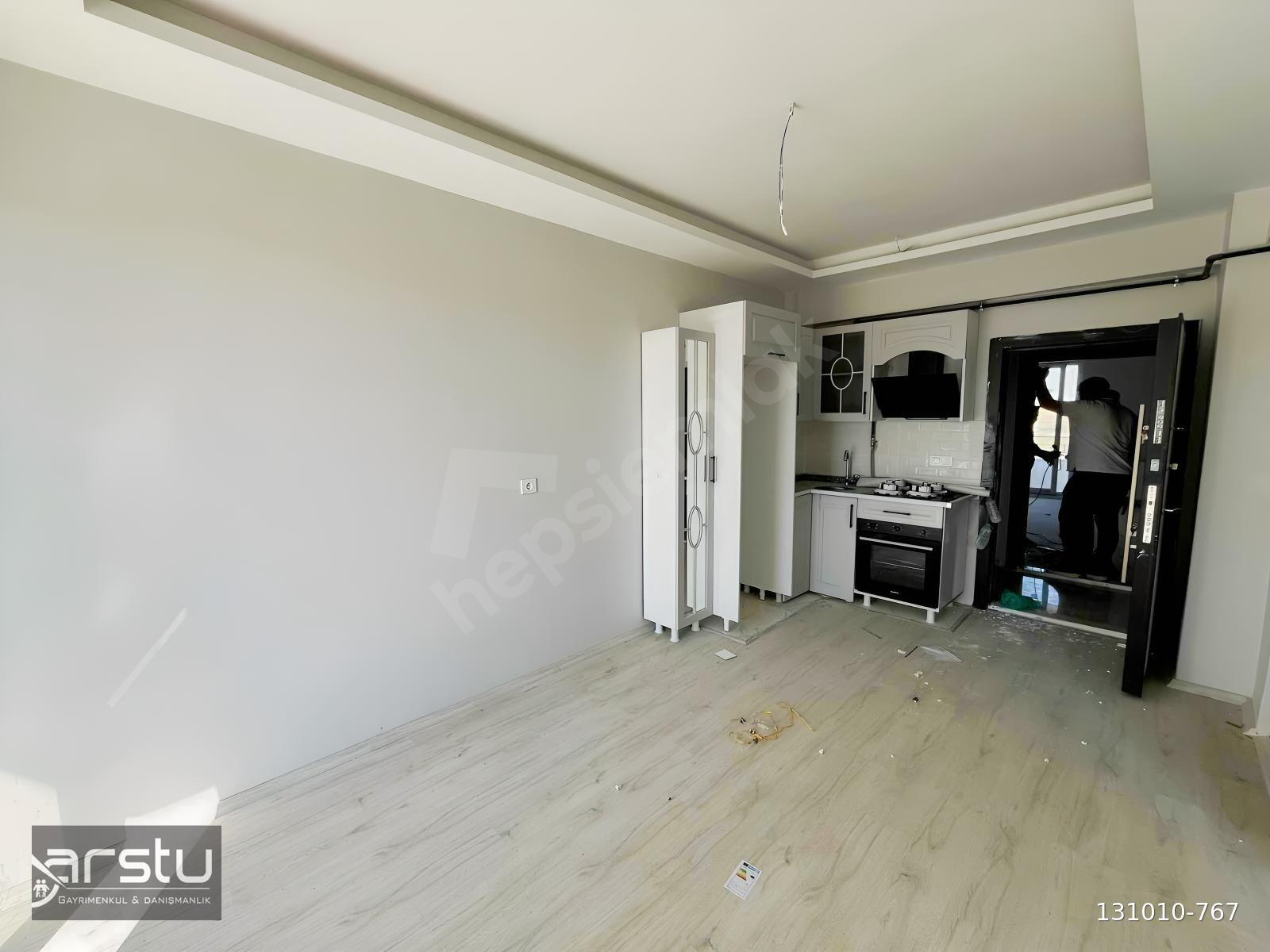 ARSTU GAYRİMENKUL FURKAN'DAN HASTANE CİVARI 1+1 DAİRE