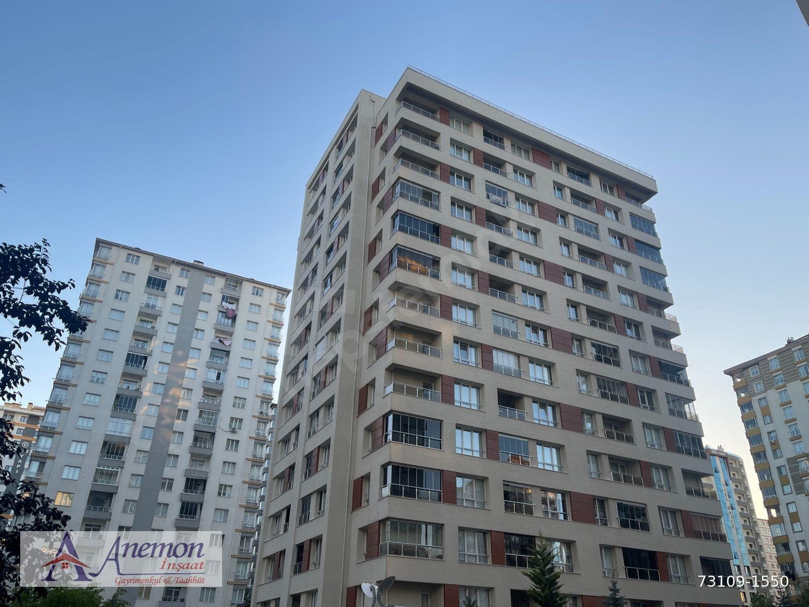 ANEMON... PAPATYA CADDESİ ÜZERİNDE BAKIMLI FUL EŞYALI DAİRE