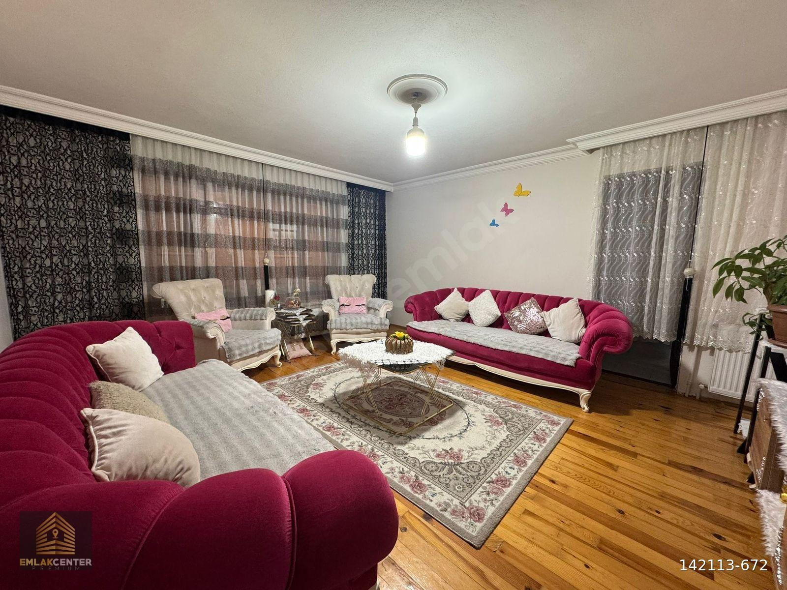 EMLAKCENTER'DAN HÜSEYİNGAZİ'DE 3+1 BAĞIMSIZ YÜKSEK GİRİŞ DAİRE !