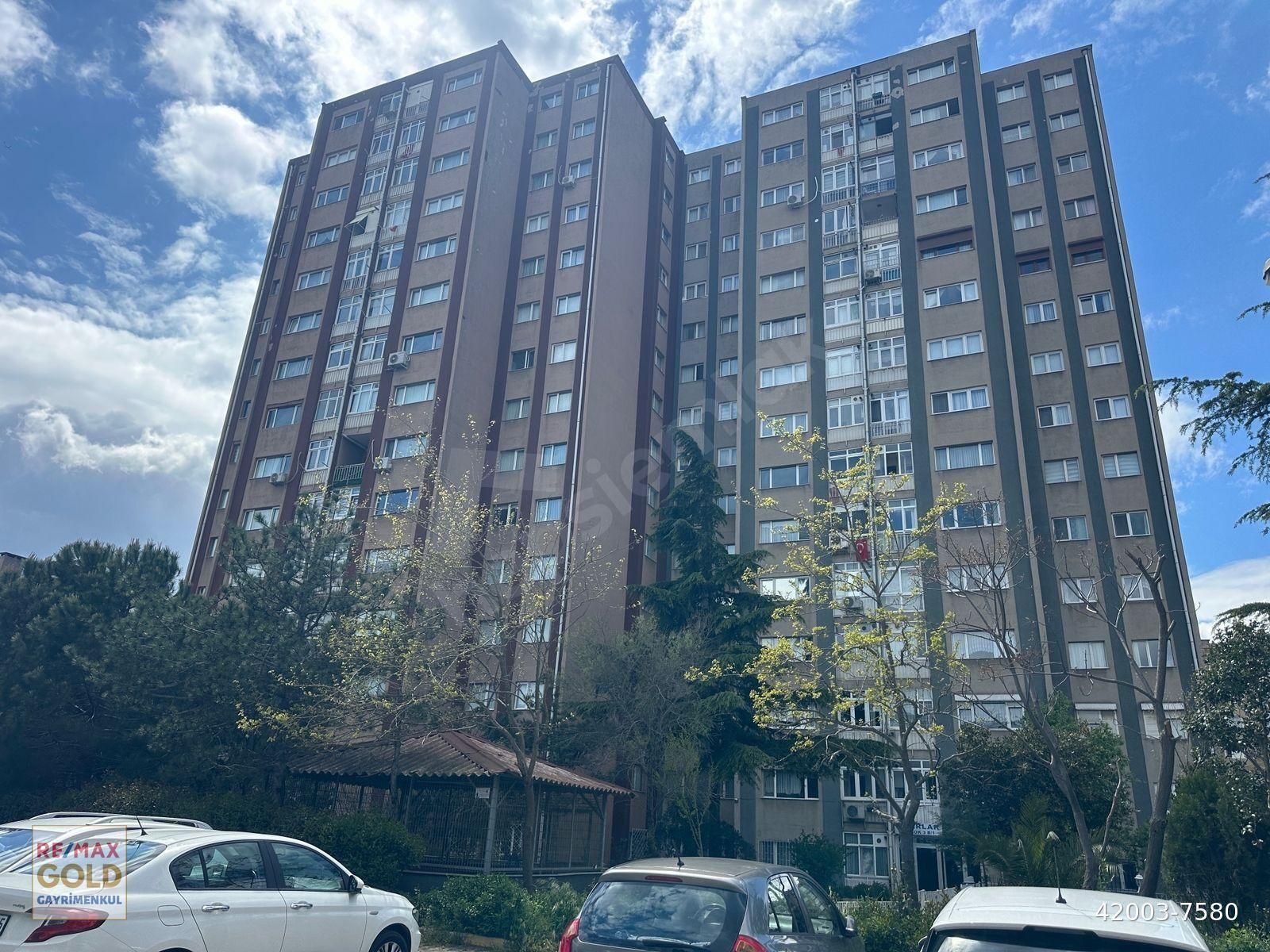 ATAŞEHİR ACARLAR SİTESİ FERAH SATILIK 3+1 DAİRE