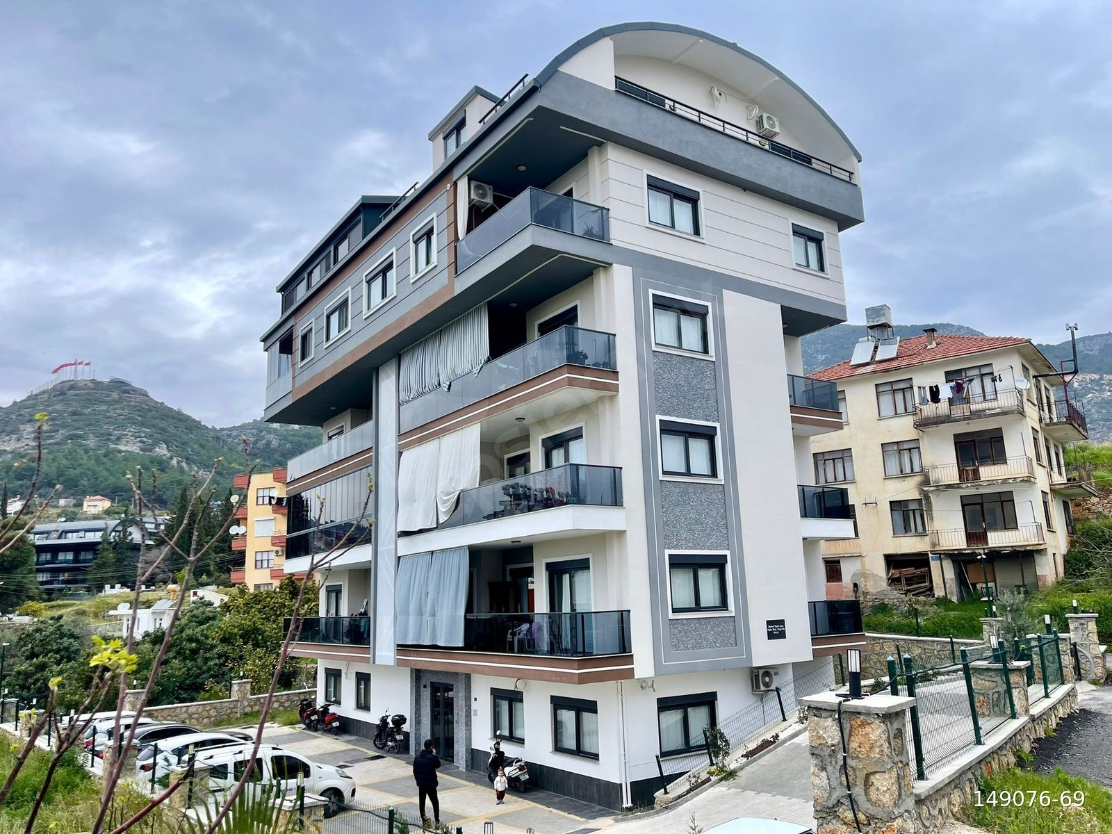 ALANYA HASBAHÇEDE SATILIK 1+1 SİTE İÇİ YATIRIMLIK KUPON DAİRE
