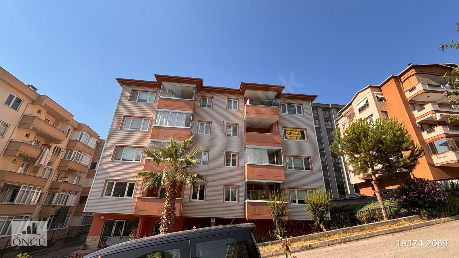 BARIŞ MAHALLESİ KALFA APARTMANI ARAKAT KOMBİLİ DAİRE