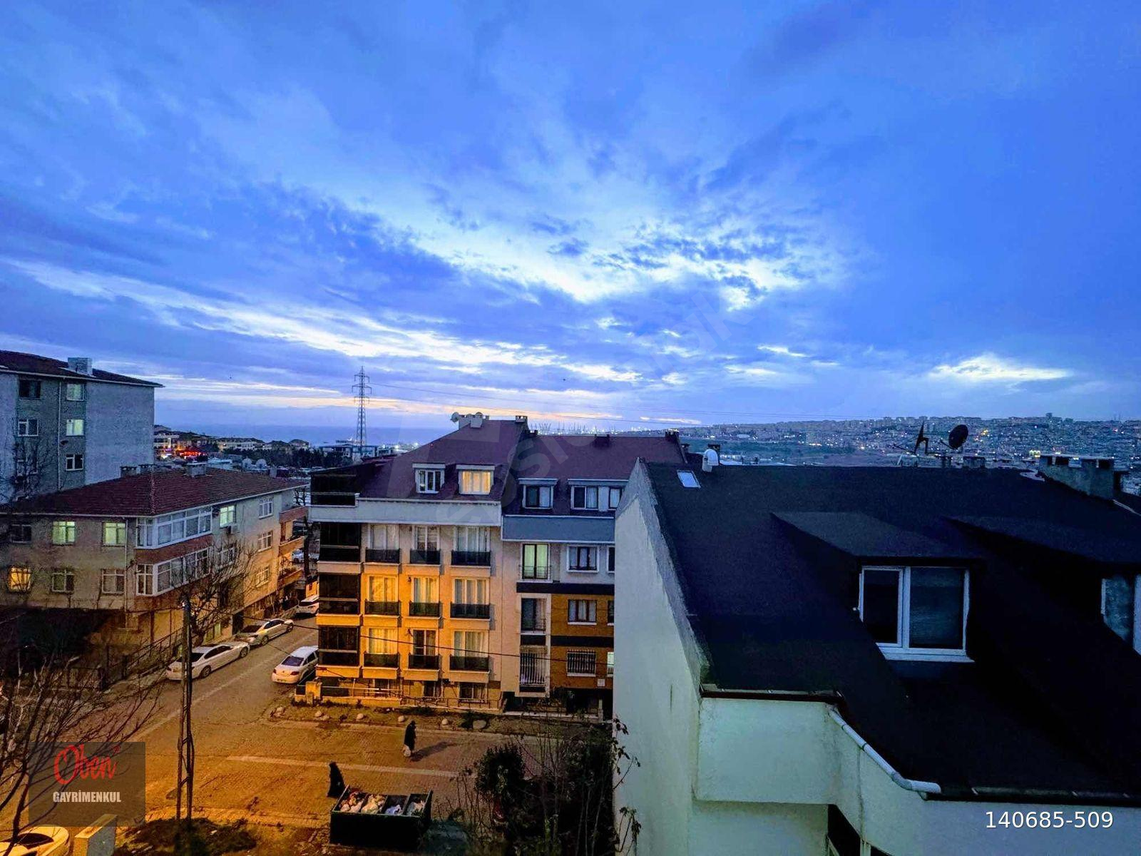 Cihangir'de 220m2 özel mimari yüksek tavan 4+2 satılık daire