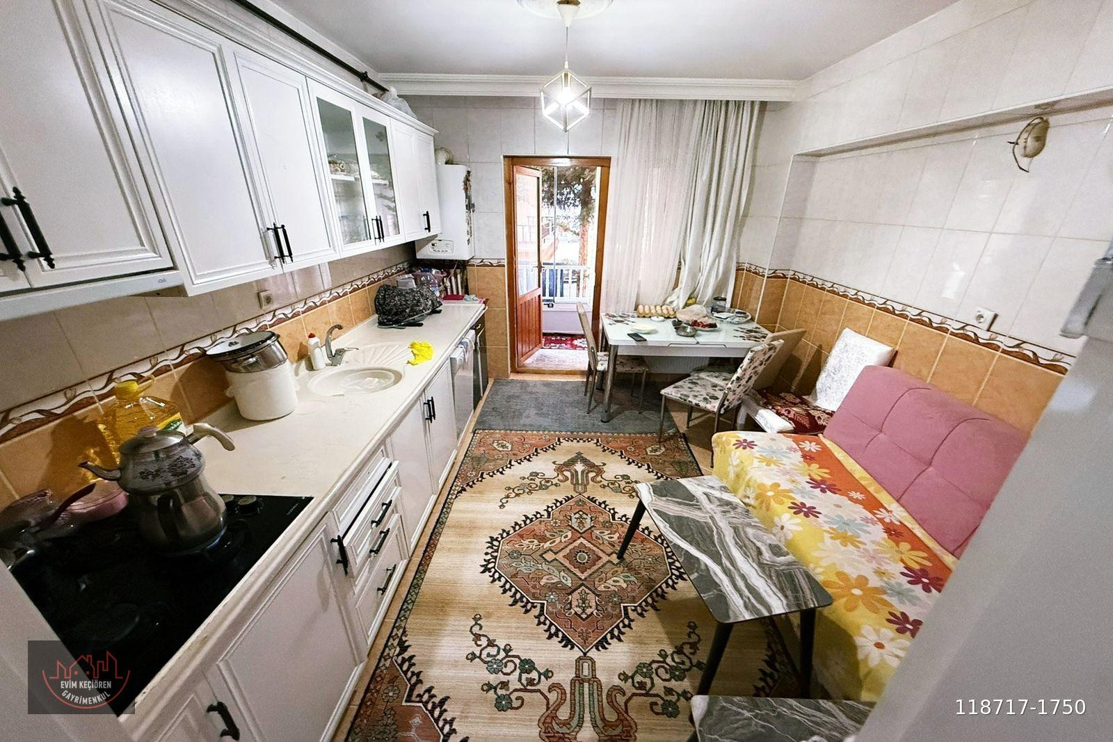 YAYLA MH'DE KAT KONUMUNDA BALKONLU KÖK TAPU FIRSAT 3+1 !!!