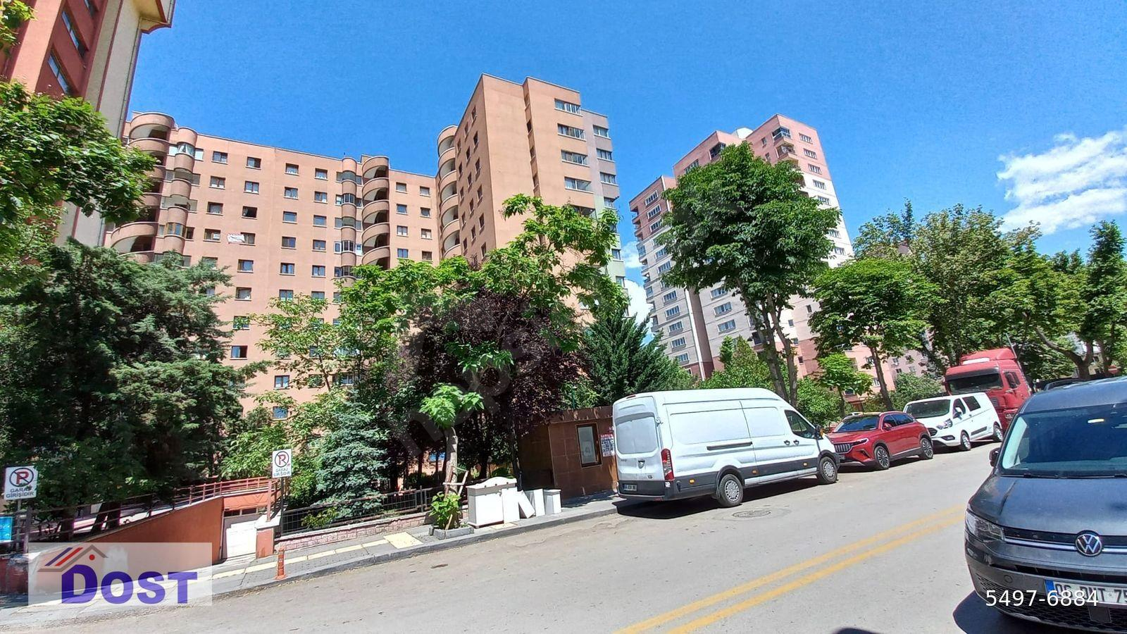 DOSTTAN KİRALIK EMEK ÖZKOÇ SİTESİNDE 145 M2.ÇOK BAKIMLI 3+1 ÇİFT ASANSÖR AÇIK KAPALI OTOPARKLI