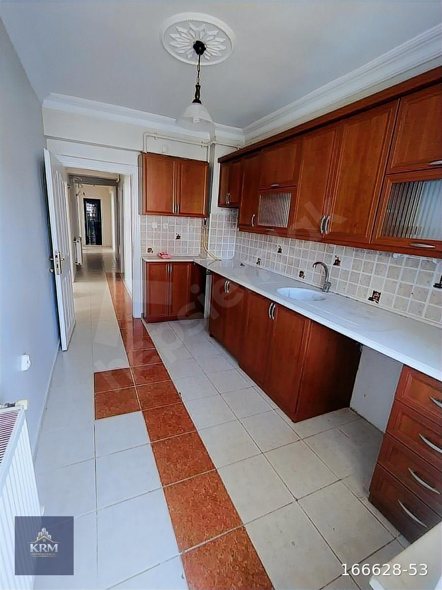 YENİ MAHALLE TRAMVAY DURAĞINA 50 METRE ALTINDA KİRALIK 3+1 DAİRE