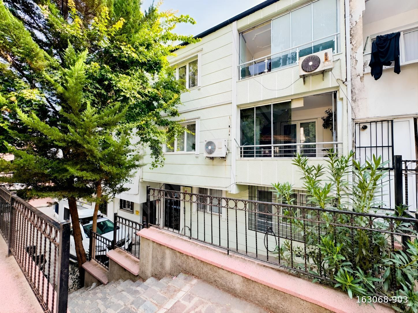 EVONADAN KAYNAK MH. 138 M2 3+1 ARA KAT SATILIK DAİRE
