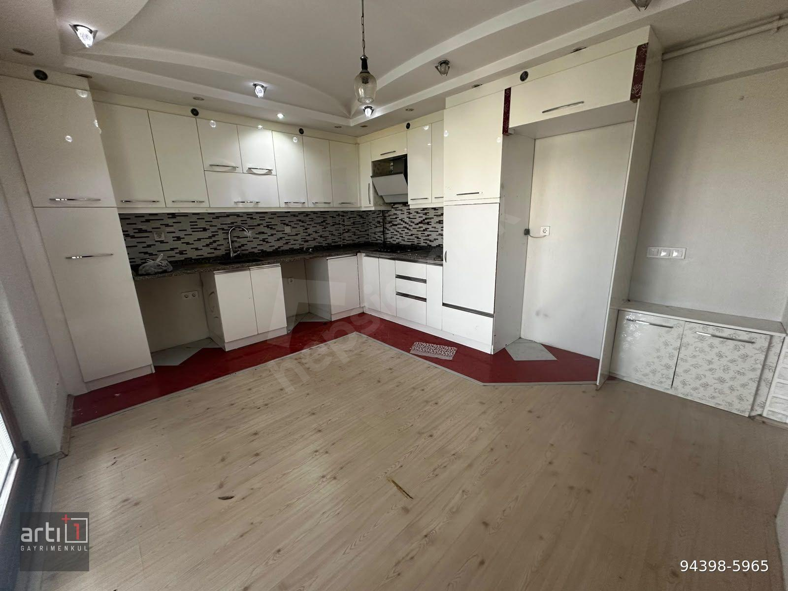 +1'DEN GÜMÜŞLER BULVARINA YAKIN KİRALIK ARAKAT 3+1 DAİRE