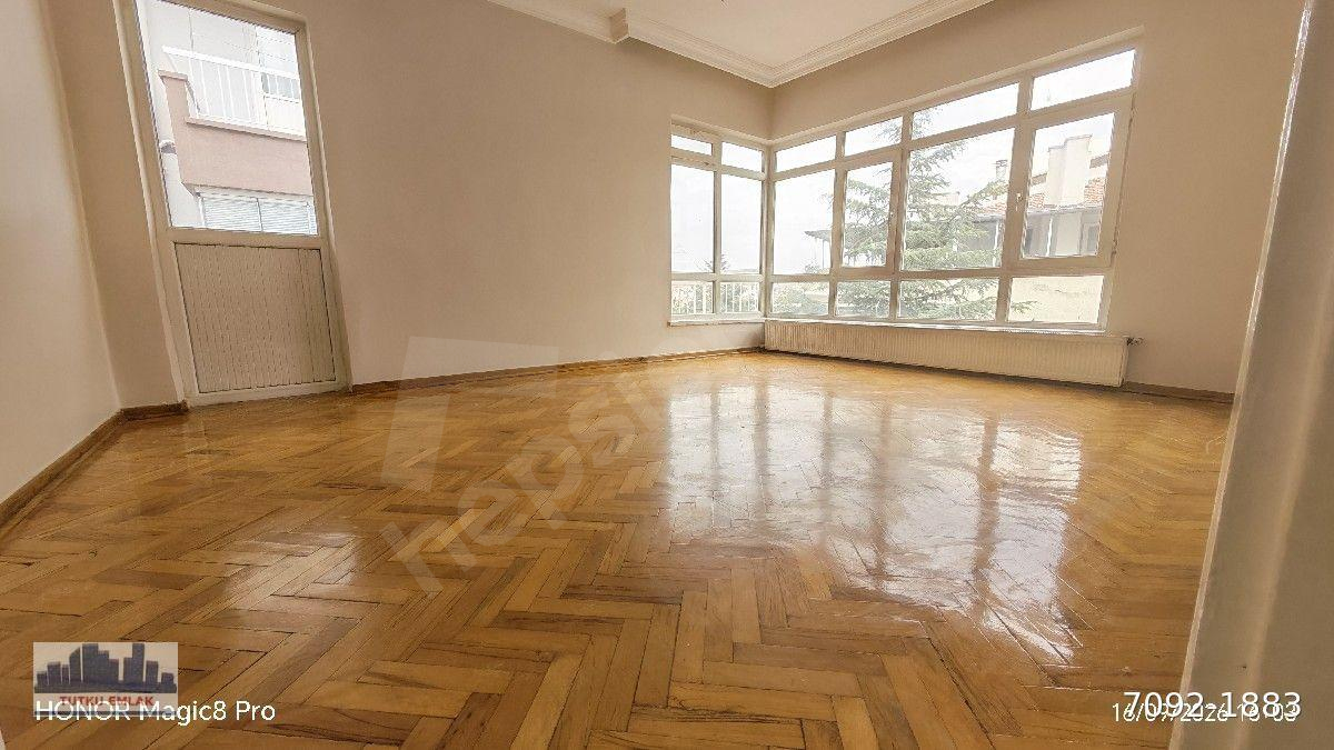 MALTEPE NEYZEN TEYFİK TE KATTA 3+1 BOŞ KİRALIK DAİRE