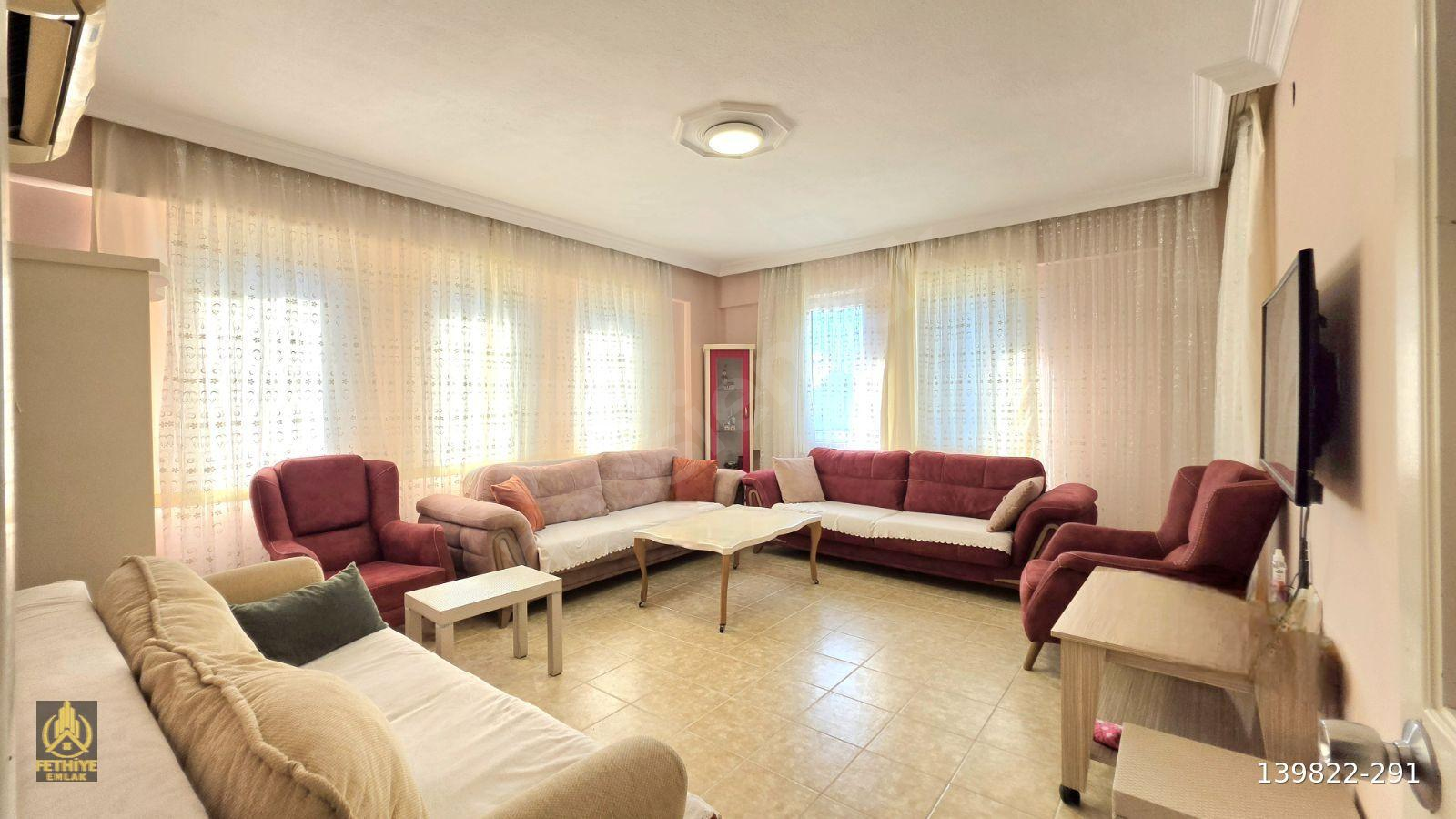 Fethiye Taşyaka'da Kiralık 4+1 170m2 Eşyalı Dubleks Daire