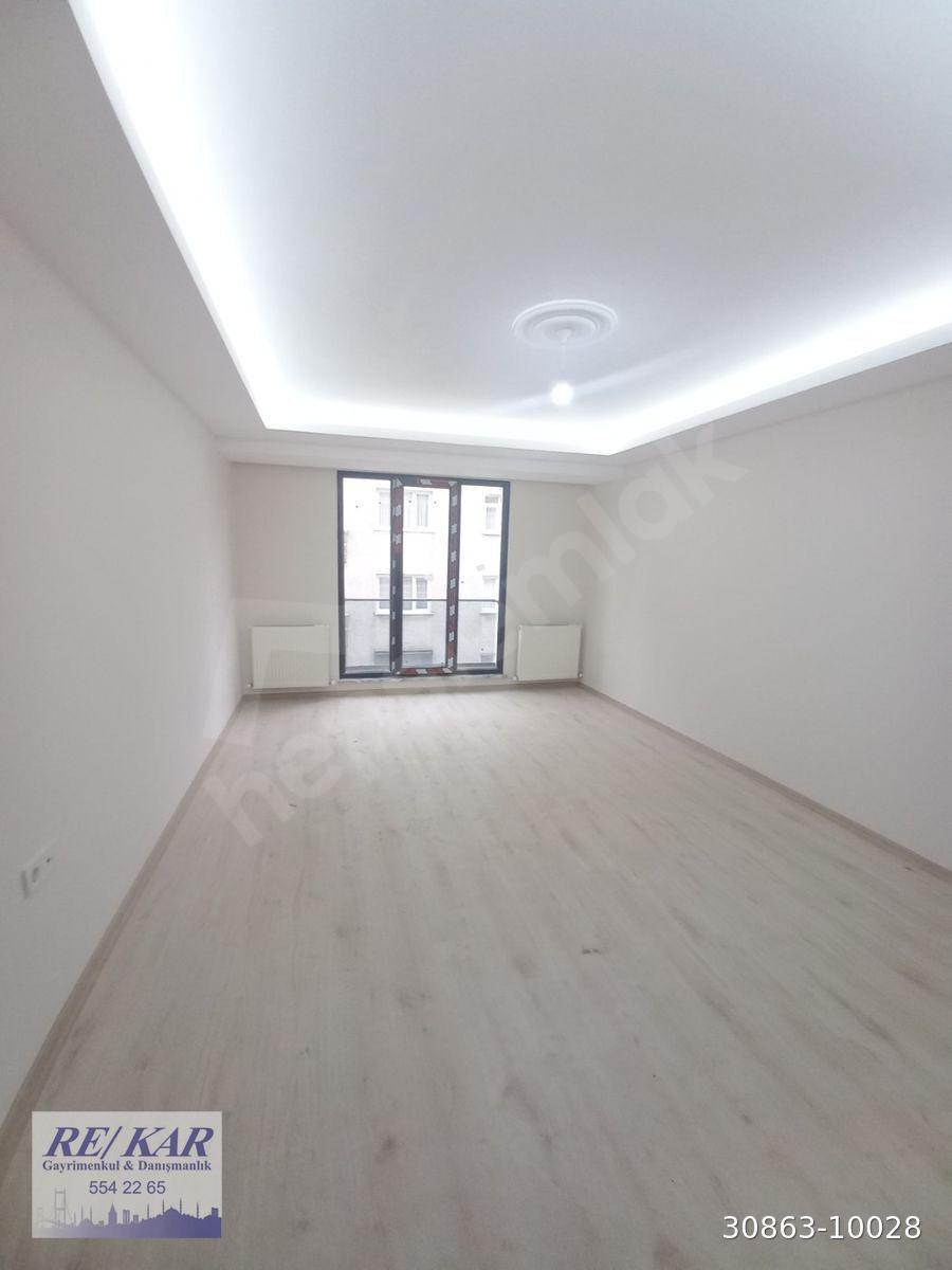 BAHÇELİEVLER ÇARŞAMBA PAZARINA 4.BİNA DA ULUBATLI HASAN CAMİ KARŞI SIFIR 3+1 100M2 2.KAT ASANSÖRLÜ