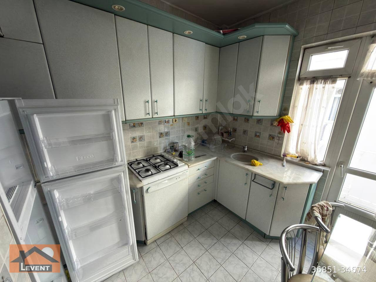 LEVENT'TEN YUKARI BAHÇELİEVLER MAHALLESİNDE 3+1,135 M2 ÖN CEPHE MERKEZİ ISITMALI KATTA FULL EŞYALI