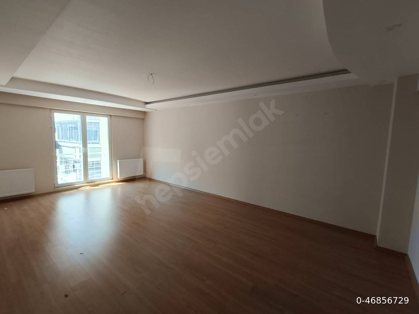 Ömürevleri Merkezi Konumda 3+1 Kiralık Daire