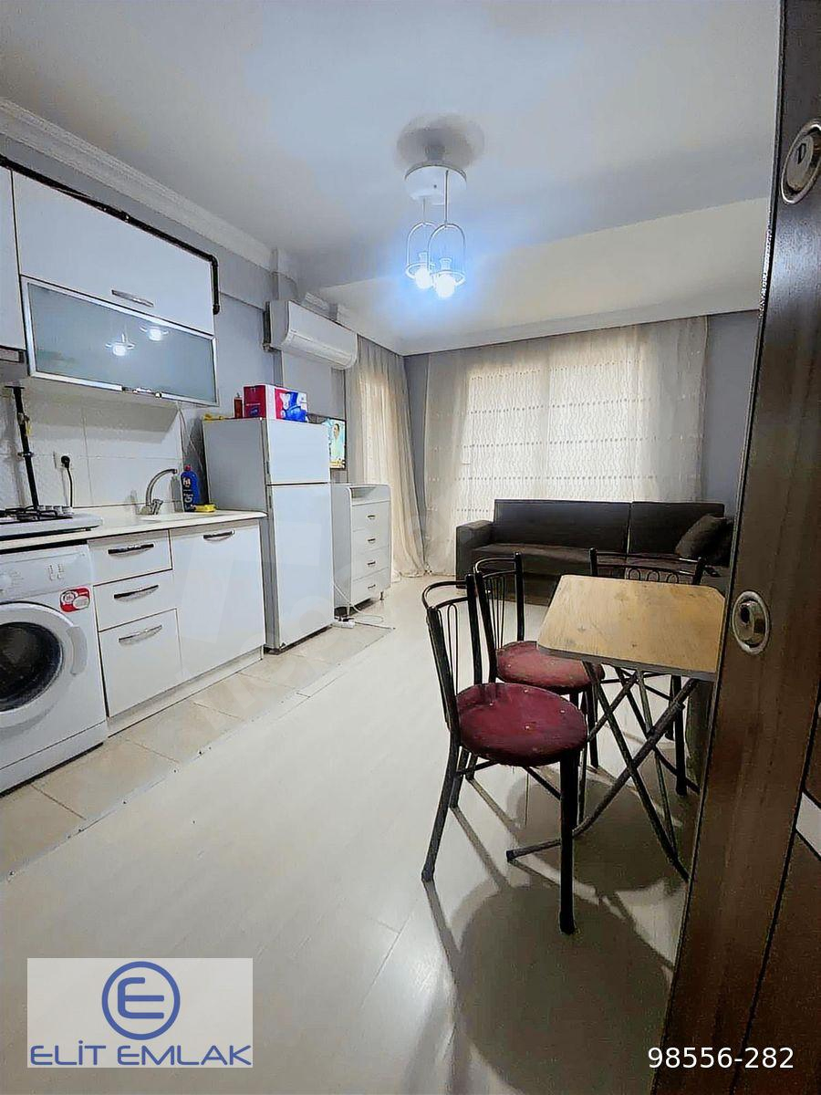DOĞALGAZLI EŞYALI KİRACILI SATILIK 1+1 DAİRE