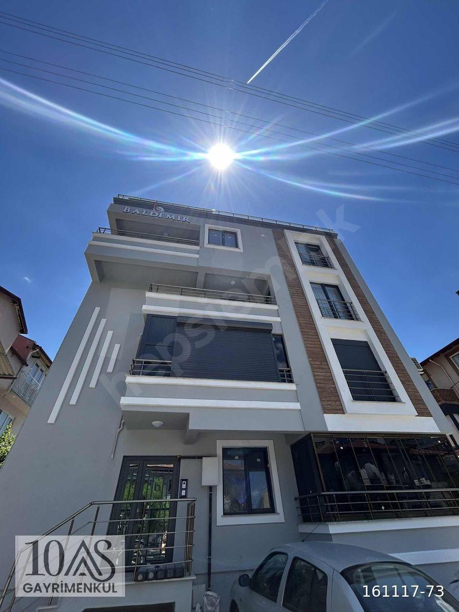 BİGADİÇ MERKEZ'DE SIFIR ASANSÖRLÜ BİNADA SATILIK 1+1 DAİRE