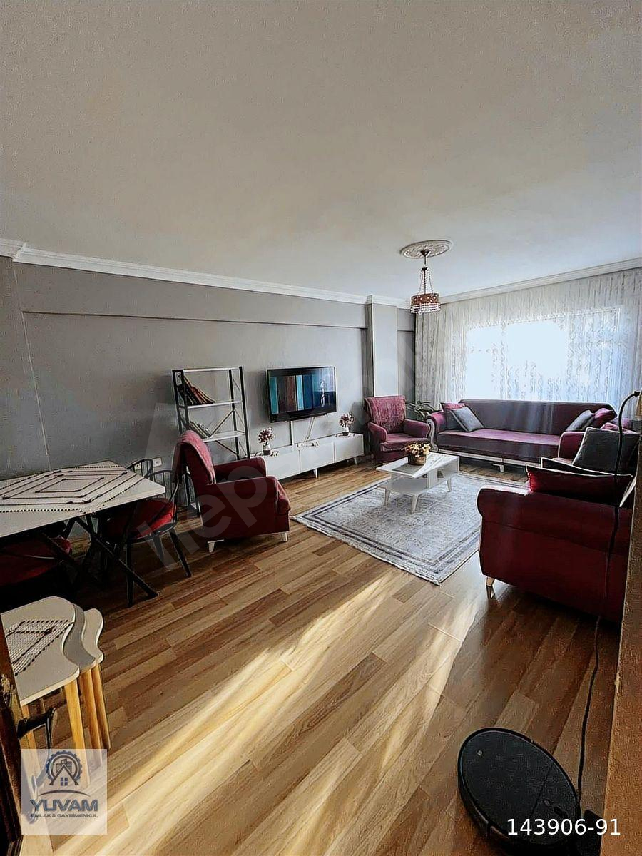 PARK CADDESİNDE SATILIK DAİRE