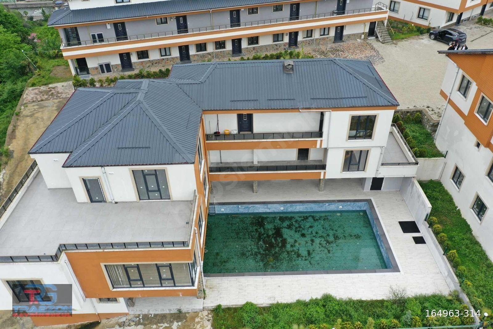 TRABZON GAYRİMENKULDEN RİZE FINDIKLIDA SATILIK 2+1 DUBLEKS DAİRE