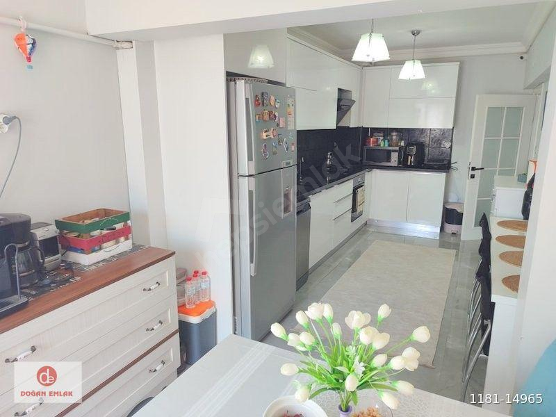SÜMER SİTESİNDE LÜKS YAPILI ARA KAT GENİŞ METRAJŞI SATILIK DAİRE