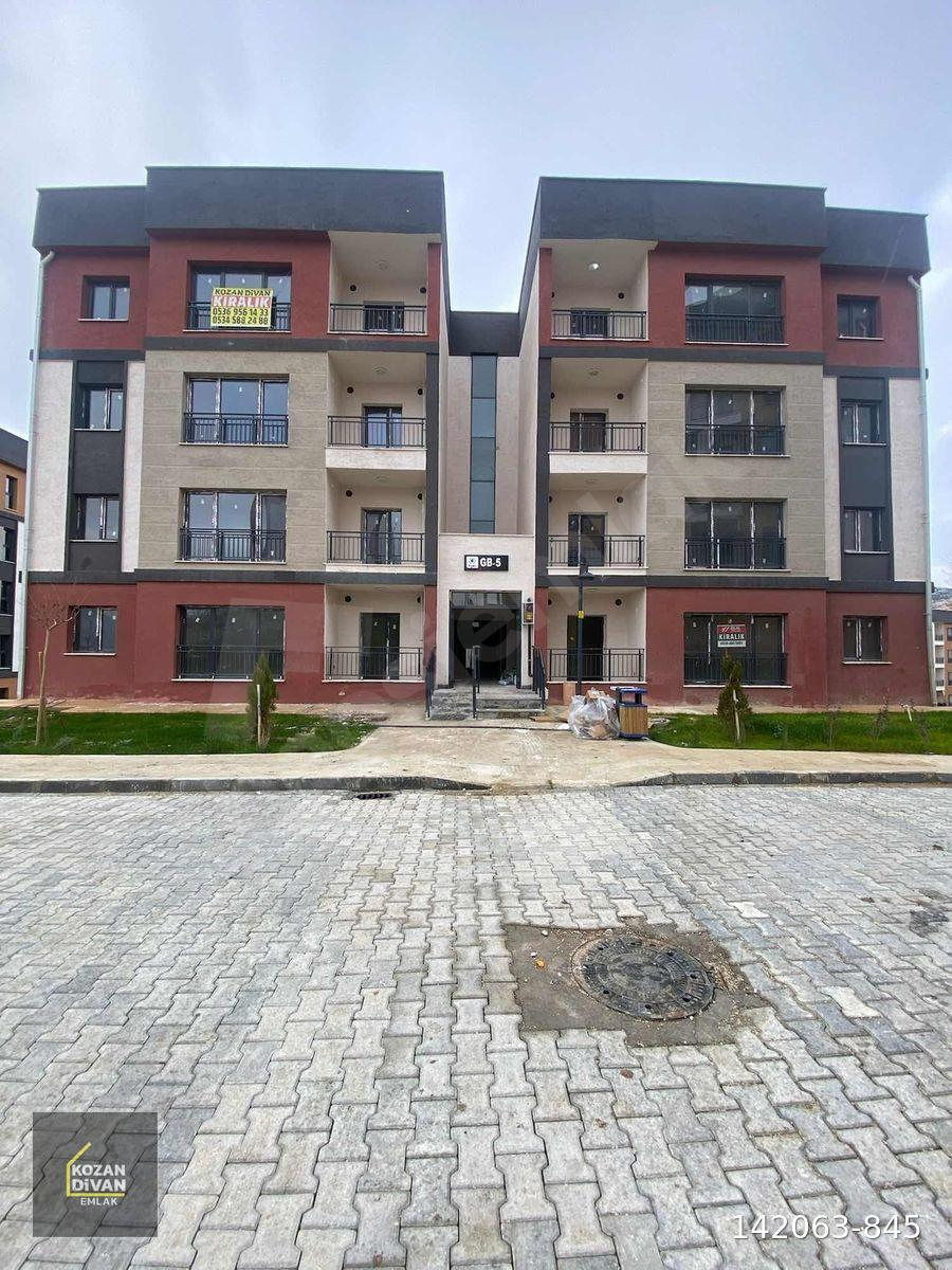KOZAN DİVAN EMLAK'TAN YENİ TOKİ'LERDE KİRALIK 3+1 DAİRE