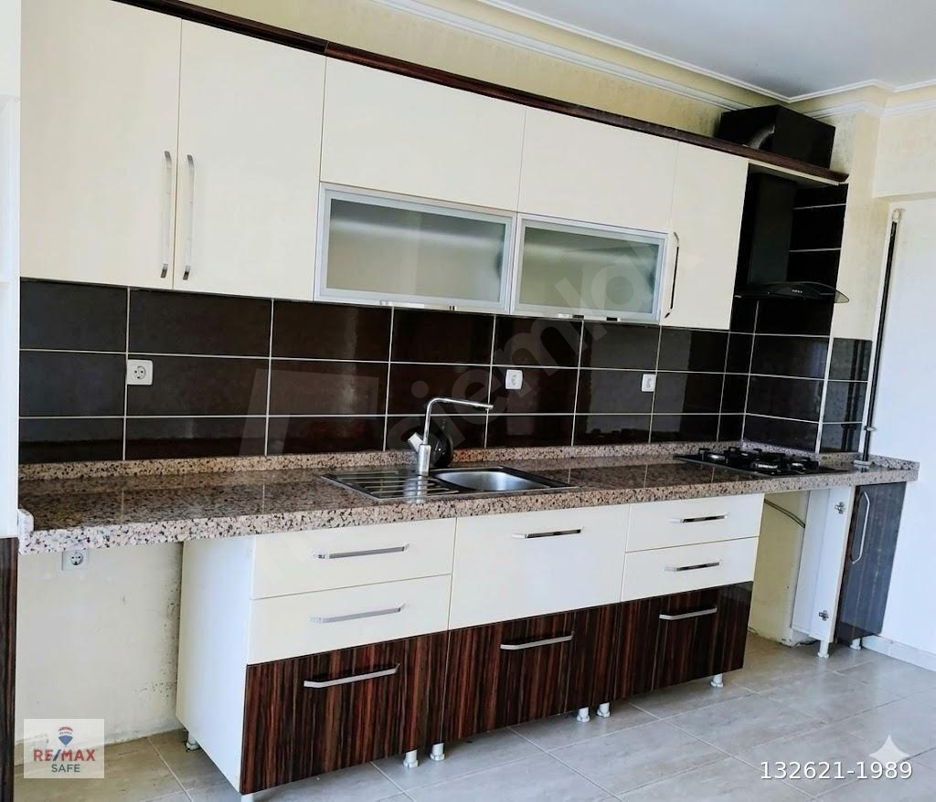ŞEYH ŞAMİL ÇAĞLAR EMİN EVLERİ'NDE 3+1 SATILIK DAİRE