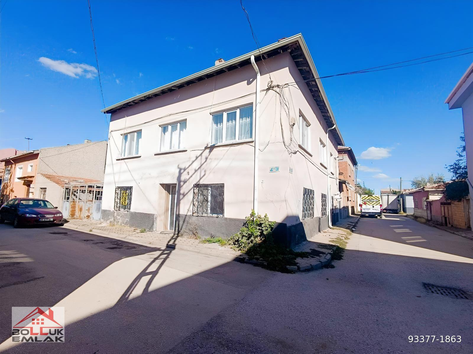 BOLLUK GAYRİMENKULDEN YEŞİLTEPE MAHALLESİ ÇİFT CEPHE 2+1 110M2