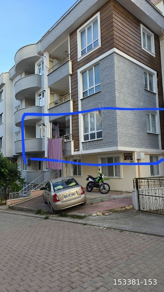 carsi ici hamidiye mah tamamina kredi imkani 2+1 90 metre