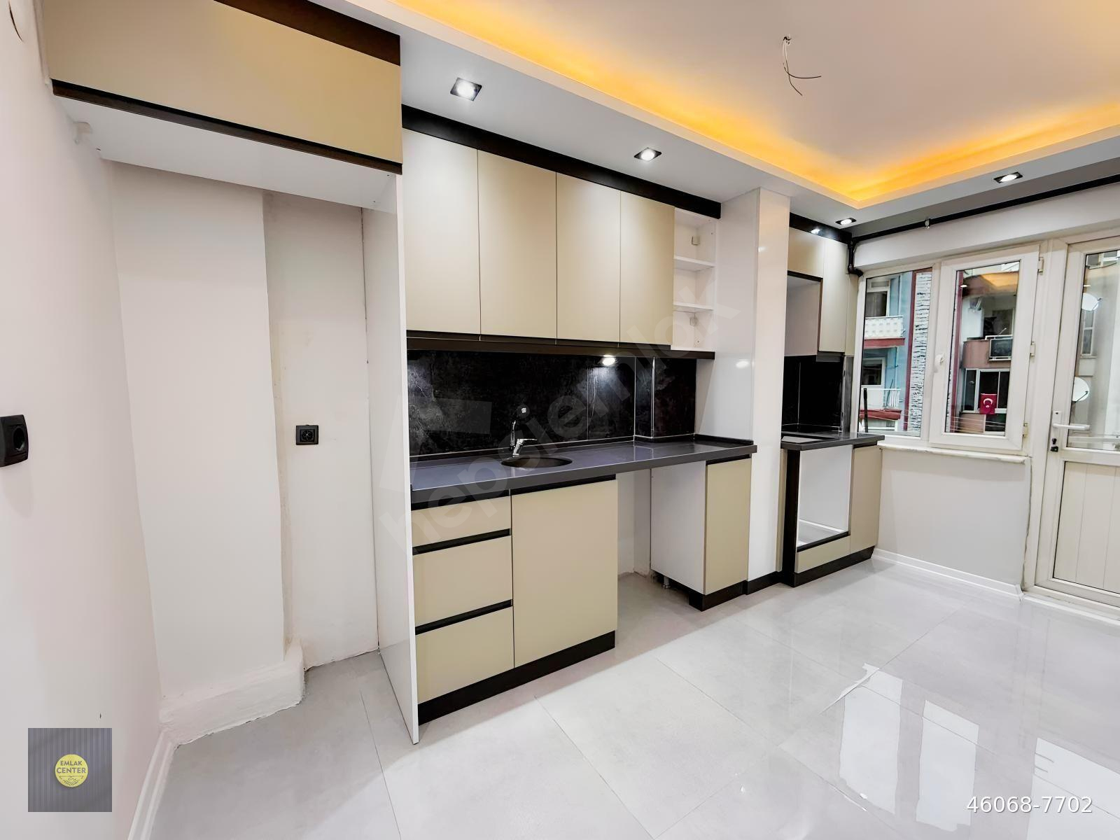 AVNİGEMİCİOĞLU CADDESİ ÜZERİNDE SATILIK 3+1 ARA KAT DAİRE