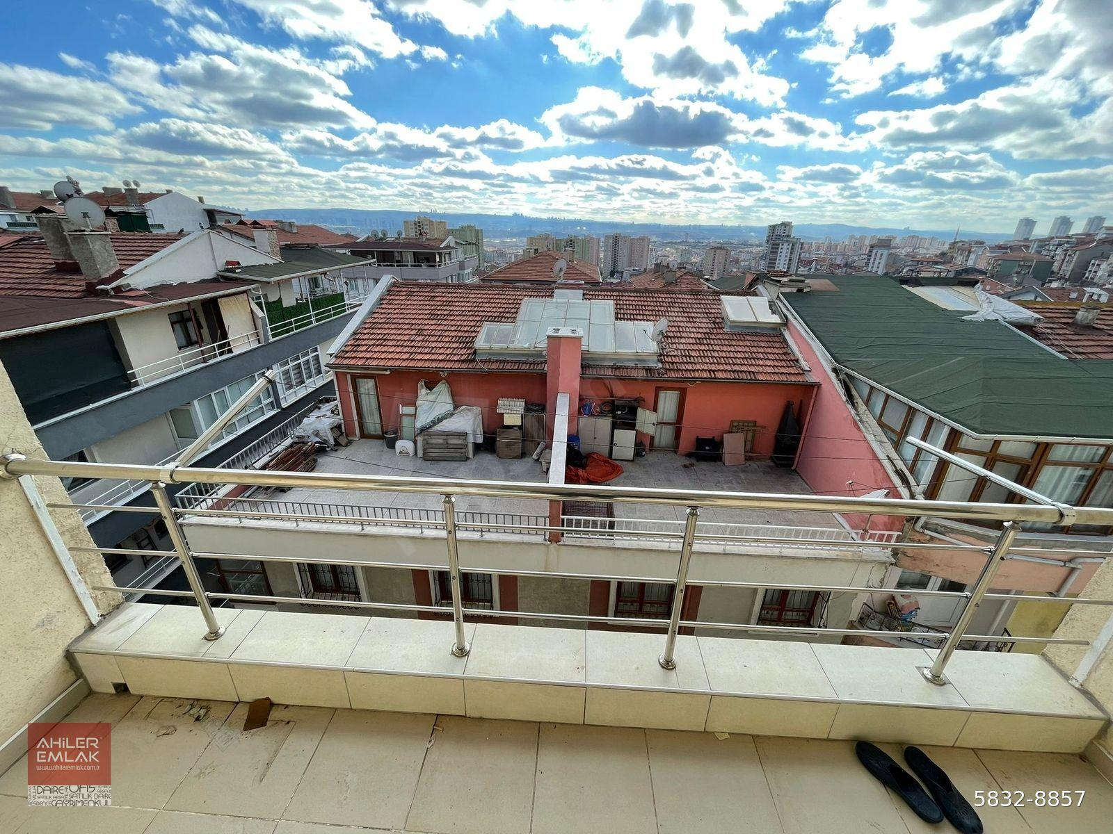 MERKEZİ KONUMDA GÜN BOYU GÜNEŞ ALAN AYDINLIK 3+1 SATILIK DAİRE !