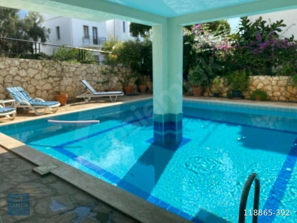 Kalkan Merkezde 2+1 Yenilenmiş full Daire