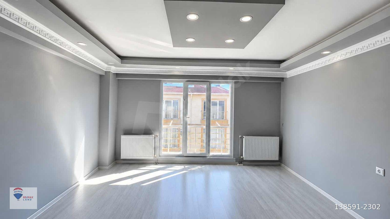 REMAXLAND REŞADİYE FIRSAT KİRALIK 2+1