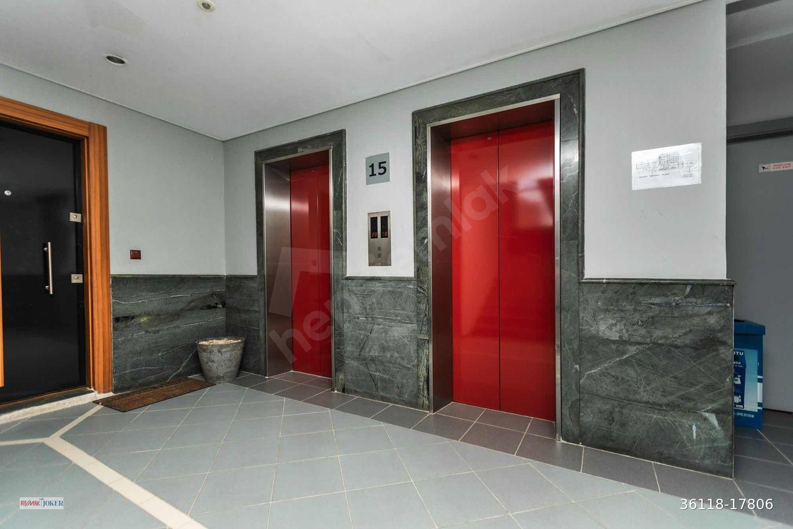 Ataşehir Trio Konutları Satılık Boş