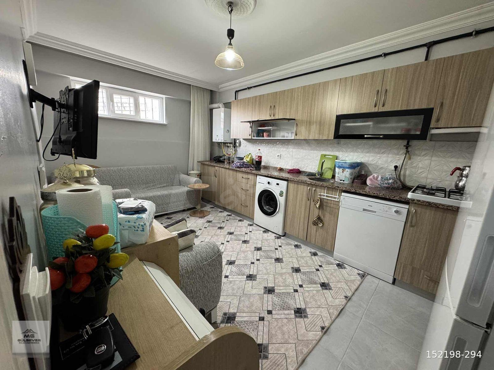EMEK MAH. YANARTAŞ CADDESİ YAKINI SATILIK 2+1 DÜZ GİRİŞ DAİRE