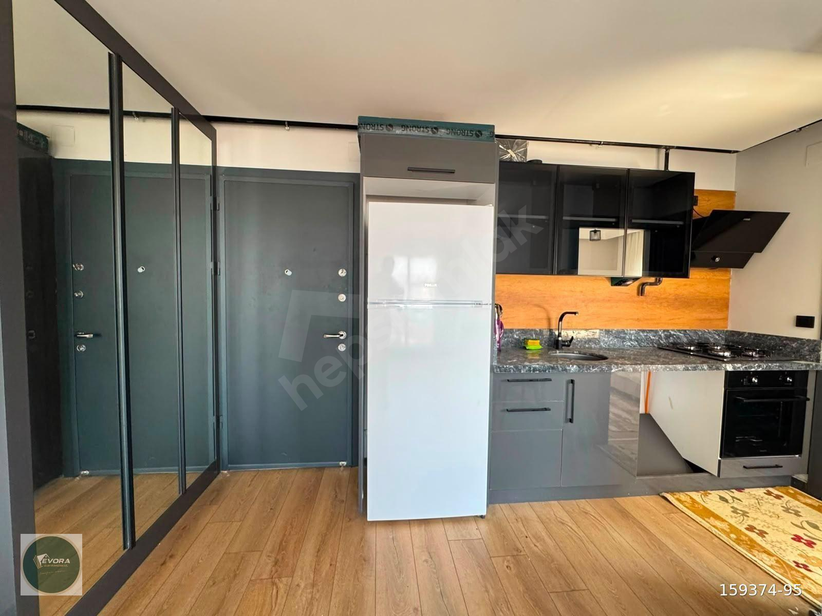 EVORA'DAN ÇARKIPAREDE FULL EŞYALI SATILIK 1+1 DAİRE